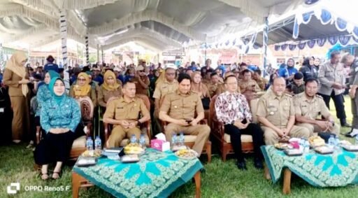 Bupati Lucky Hakim Meresmikan Pencanangan BBGRM di Desa Kedokan Agung Bupati Lucky Hakim Meresmikan Pencanangan BBGRM di Desa Kedokan Agung