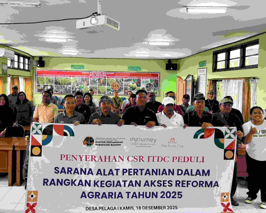 Kantor Pertanahan Badung Serahkan Sarana Pertanian Melalui CSR ITDC Peduli Di Desa Pelaga Kantor Pertanahan Badung Serahkan Sarana Pertanian Melalui CSR ITDC Peduli Di Desa Pelaga