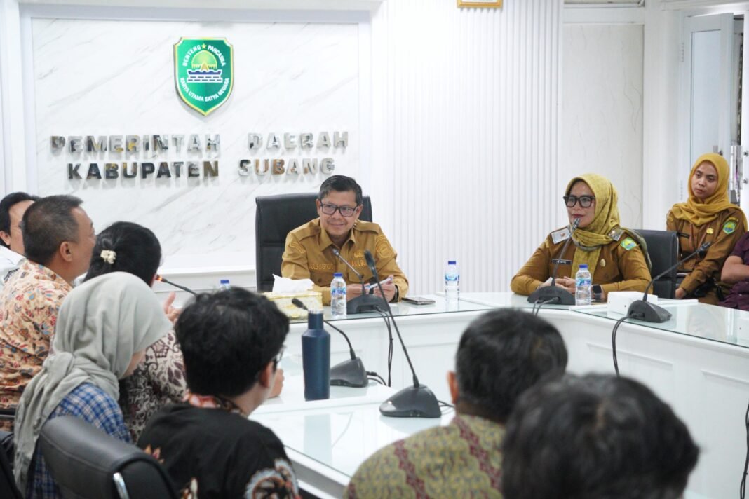 Wabup Subang Menerima Audiensi Kemenekraf Pengembangan ekonomi D Wabup Subang Menerima Audiensi Kemenekraf Pengembangan ekonomi D