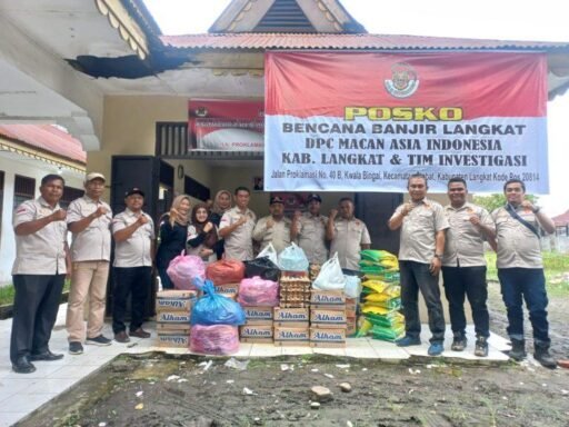 “MAI Medan Ulurkan Kepedulian, Salurkan Bantuan Logistik Untuk Korban Banjir Di Langkat” “MAI Medan Ulurkan Kepedulian, Salurkan Bantuan Logistik Untuk Korban Banjir Di Langkat”