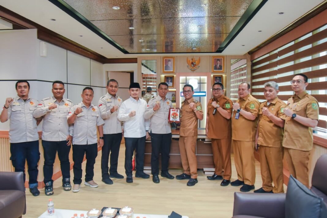 “Pemko Buka Peluang Sinergi Dan Kemitraan Strategis Dengan Macan Asia Indonesia Medan” “Pemko Buka Peluang Sinergi Dan Kemitraan Strategis Dengan Macan Asia Indonesia Medan”