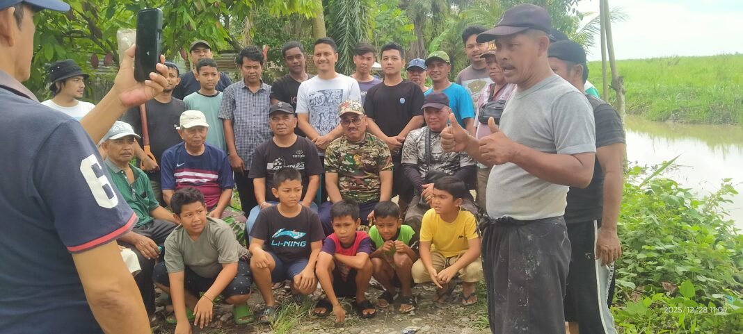 Gotong Royong Bangun Benteng Pasca Banjir di Langkat Berseri Gotong Royong Bangun Benteng Pasca Banjir di Langkat Berseri