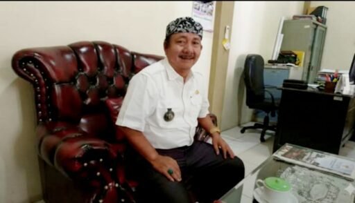Penurunan Pagu Dana Desa Anjlok, Kuwu Indramayu Keluhkan Dampak Pembangunan Desa Penurunan Pagu Dana Desa Anjlok, Kuwu Indramayu Keluhkan Dampak Pembangunan Desa