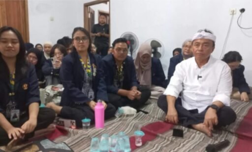 Tinjau KKN Tematik Unpad di Indramayu, Sekda Jabar Fokus Pengentasan Kemiskinan hingga Ketahanan Pangan Tinjau KKN Tematik Unpad di Indramayu, Sekda Jabar Fokus Pengentasan Kemiskinan hingga Ketahanan Pangan