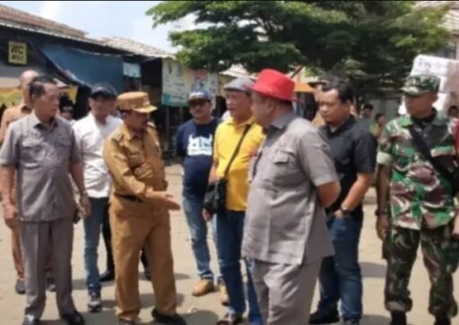 Komisi III DPRD Lakukan Sidak di Pasar Tradisional Jatibarang Komisi III DPRD Lakukan Sidak di Pasar Tradisional Jatibarang