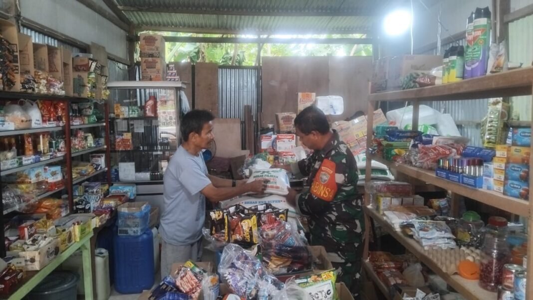 Monitoring Sembako : Babinsa Gampong Iboih Perkuat Pembinaan Wilayah Binaan | Kompas.SBS.-News Monitoring Sembako : Babinsa Gampong Iboih Perkuat Pembinaan Wilayah Binaan | Kompas.SBS.-News