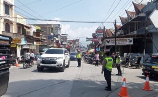 Satlantas Polres Toba, Berkomitmen Ciptakan Kamseltibcar di Kabupaten Toba Satlantas Polres Toba, Berkomitmen Ciptakan Kamseltibcar di Kabupaten Toba