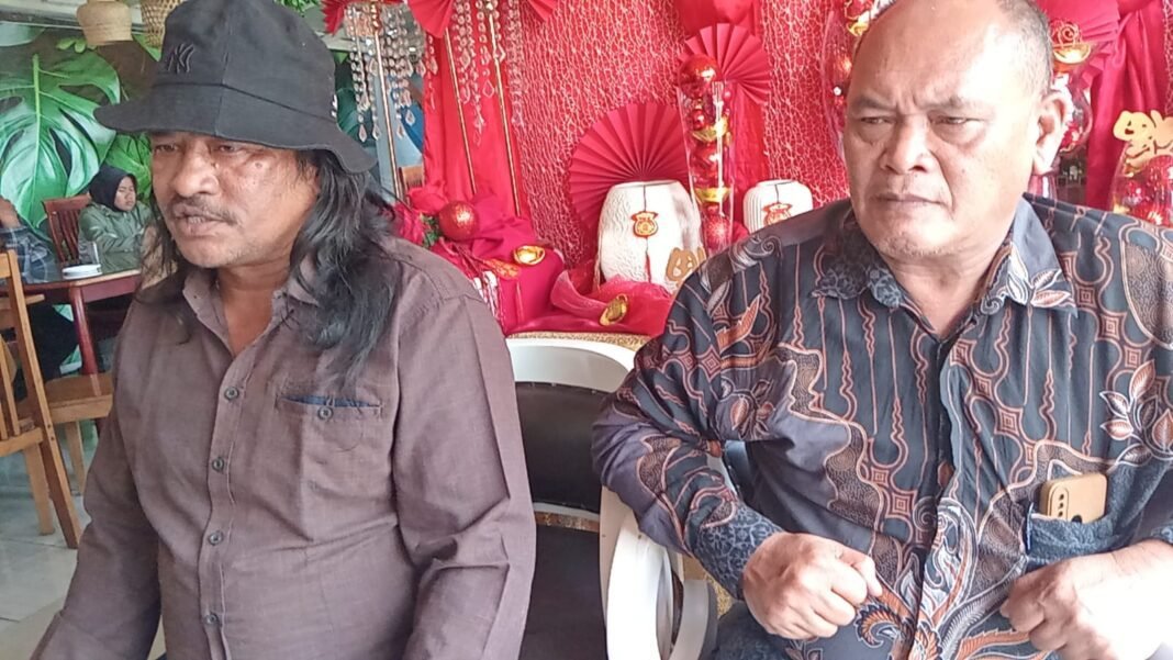 Gembira Ginting : LMP Karo dan F SPTI-K SPSI Karo Mendukung Polri dibawah Naungan Presiden Gembira Ginting : LMP Karo dan F SPTI-K SPSI Karo Mendukung Polri dibawah Naungan Presiden