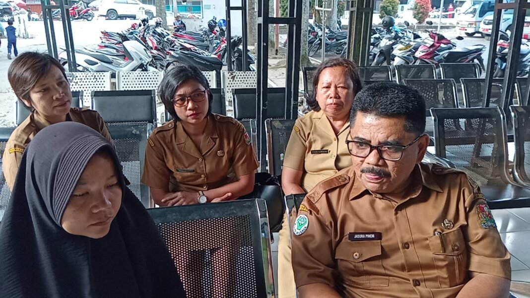 Pelayanan RSU Kabanjahe Membaik ! Keluarga Pasien Mengucapkan Terima Kasih Kepada dr. Jasura Pinem M.Kes Pelayanan RSU Kabanjahe Membaik ! Keluarga Pasien Mengucapkan Terima Kasih Kepada dr. Jasura Pinem M.Kes
