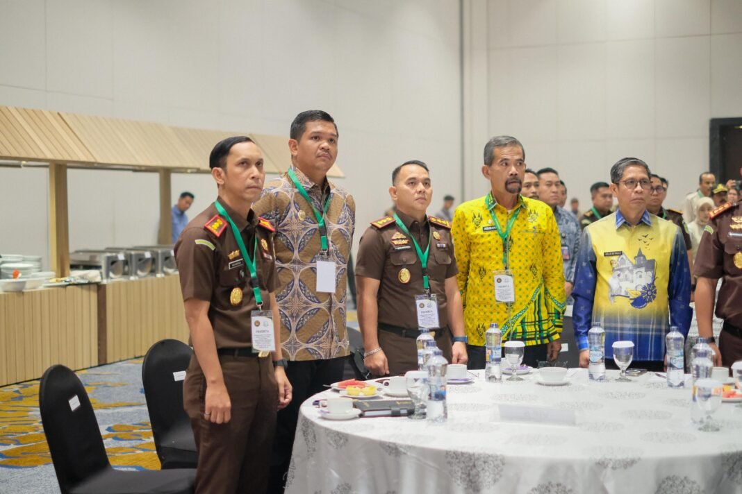 Bupati Bantaeng Bersama Kajari Hadiri Optimalisasi Program JAGA DESA Bupati Bantaeng Bersama Kajari Hadiri Optimalisasi Program JAGA DESA