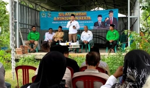 Warga Kalianyar Keluhkan Jalan Rusak hingga Minimnya Tenaga Kerja Lokal, Amroni Siap Kawal Aspirasi Warga Kalianyar Keluhkan Jalan Rusak hingga Minimnya Tenaga Kerja Lokal, Amroni Siap Kawal Aspirasi