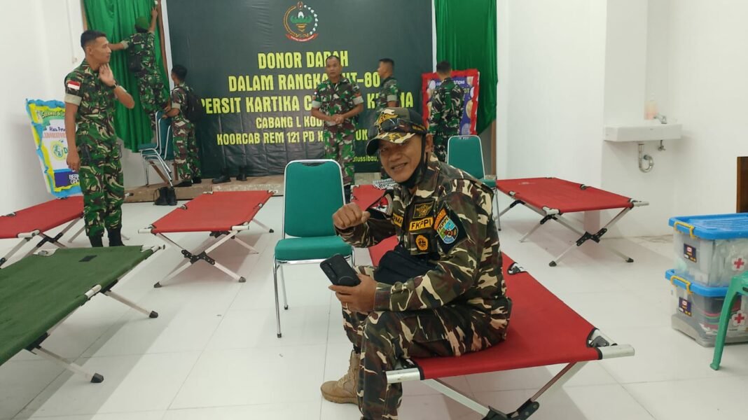 Kebersamaan : FKPPI Kapuas Hulu Aktif Ikut Donor Darah Kebersamaan : FKPPI Kapuas Hulu Aktif Ikut Donor Darah