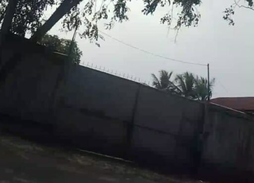 Gudang Penampungan BBM Oplosan Milik ” Ucok ” Beroperasi Bebas di Labuhan Deli Gudang Penampungan BBM Oplosan Milik ” Ucok ” Beroperasi Bebas di Labuhan Deli