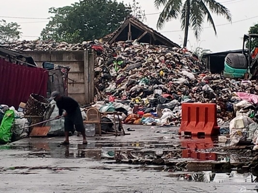 TPA Jalupang Terancam Ditutup Permanen Oleh KLH, Subang Kiamat Sampah TPA Jalupang Terancam Ditutup Permanen Oleh KLH, Subang Kiamat Sampah