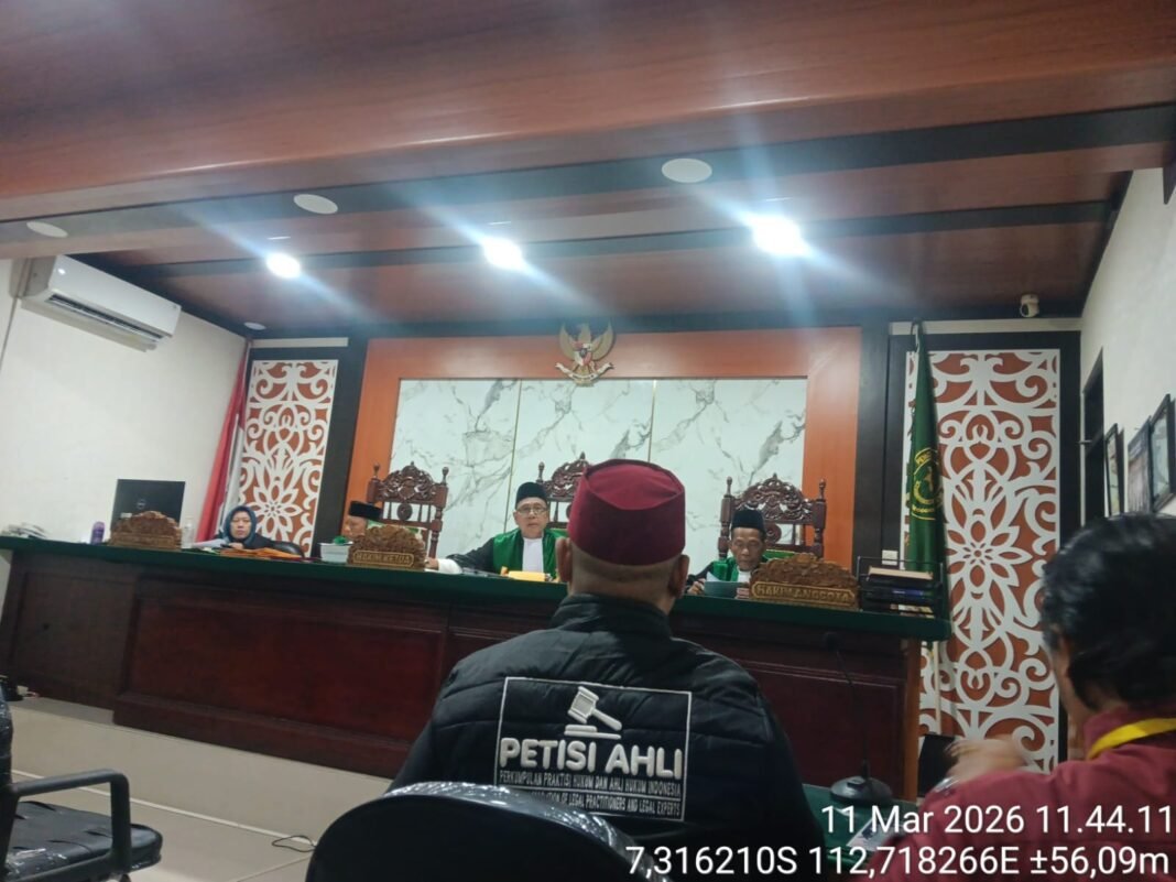 Sidang Waris Putra Budiman Memicu Kontroversi: Netralitas Majelis Hakim di Pengadilan Agama Surabaya Sidang Waris Putra Budiman Memicu Kontroversi: Netralitas Majelis Hakim di Pengadilan Agama Surabaya