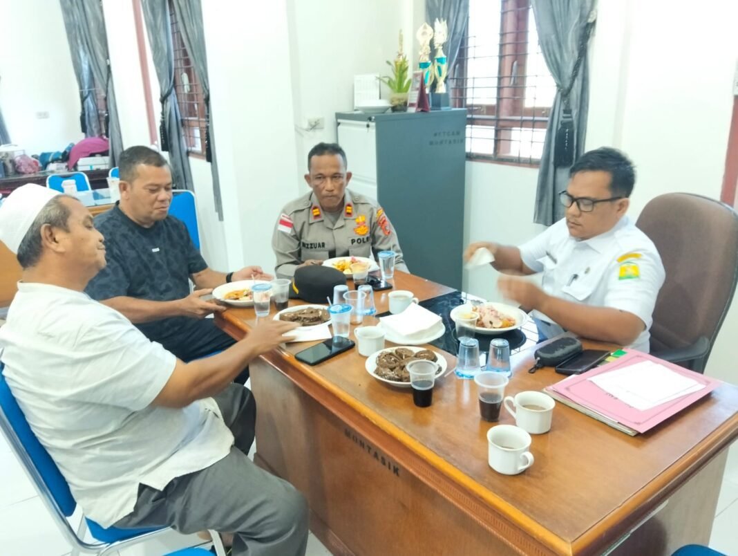 Perkuat Sinergi Forkopimcam dan Tokoh Masyarakat | Kompas.sbs.-News Perkuat Sinergi Forkopimcam dan Tokoh Masyarakat | Kompas.sbs.-News