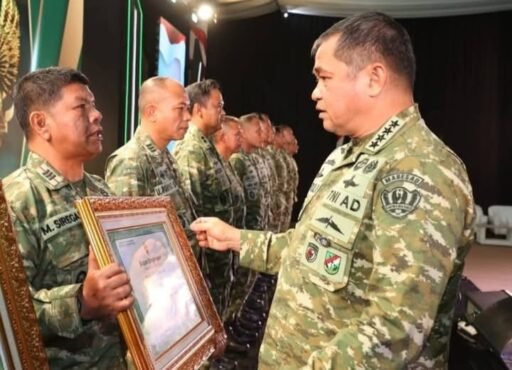 Gagalkan Penyeludupan Narkoba Jaringan Internasional, Unit Intel Kodim 0209/LB Dapat Kartika Award 2026 Kasad Gagalkan Penyeludupan Narkoba Jaringan Internasional, Unit Intel Kodim 0209/LB Dapat Kartika Award 2026 Kasad
