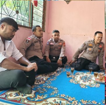 Kunjungi Keluarga Korban Meninggal Dunia Saat Spearfishing di Perairan Balohan || Kompas.sbs.-News Kunjungi Keluarga Korban Meninggal Dunia Saat Spearfishing di Perairan Balohan || Kompas.sbs.-News