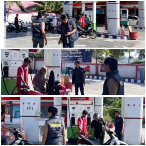 Sat Reskrim Polres Sabang Cek SPBU, Pastikan Distribusi BBM Aman Pasca Kenaikan Dexlite | Kompas.sbs.-News. Sat Reskrim Polres Sabang Cek SPBU, Pastikan Distribusi BBM Aman Pasca Kenaikan Dexlite | Kompas.sbs.-News.