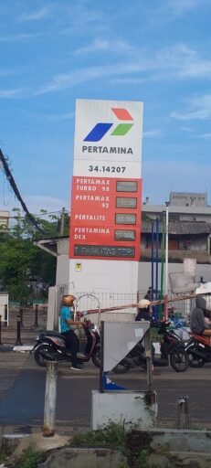 Kecelakaan di SPBU Walang Seret Perhatian, Korban Alami Cedera Serius Kecelakaan di SPBU Walang Seret Perhatian, Korban Alami Cedera Serius