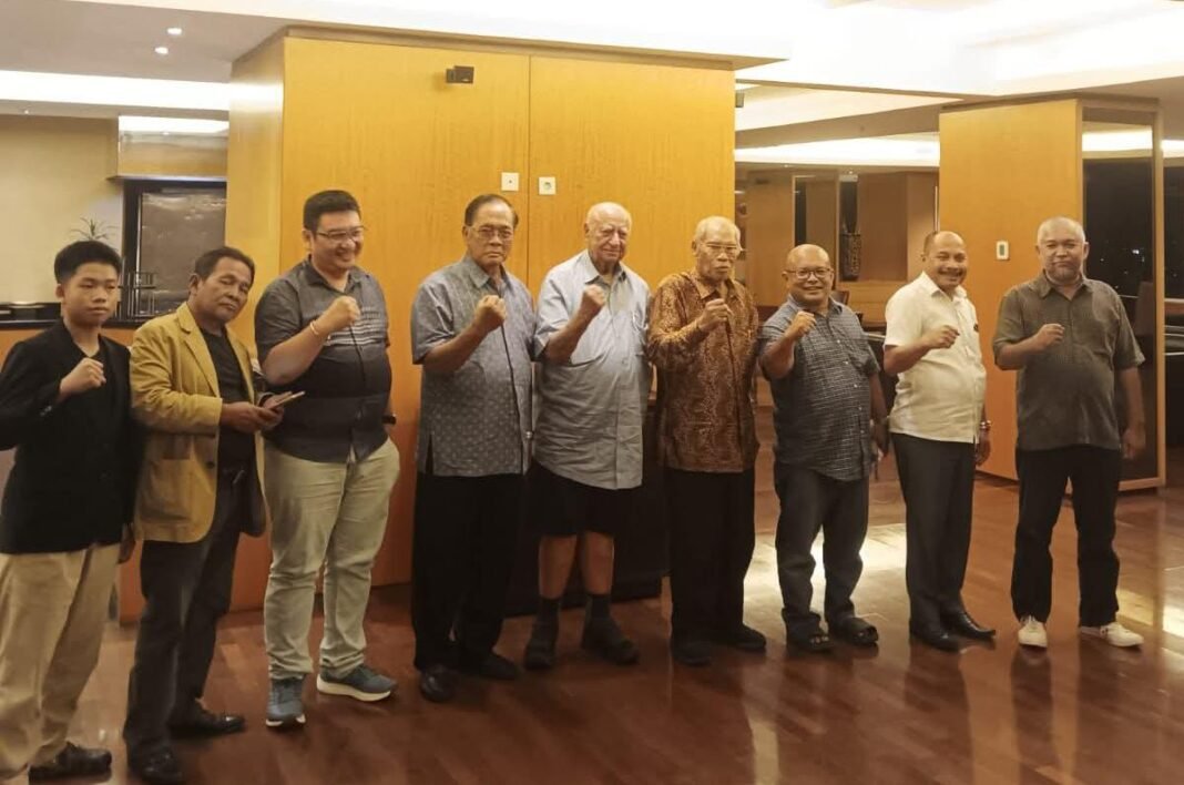 Sesepuh Karo, Barata Brahmana Undang Makan Malam dan Diskusi Pemikir dan Pemerhati Karo, Ini Hasilnya Sesepuh Karo, Barata Brahmana Undang Makan Malam dan Diskusi Pemikir dan Pemerhati Karo, Ini Hasilnya