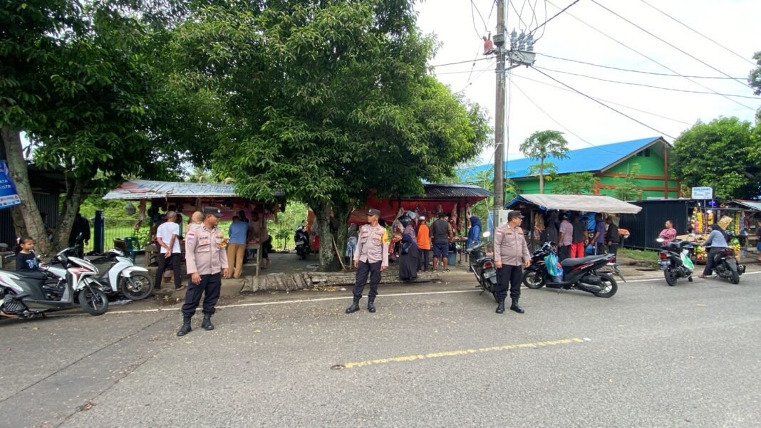 Polres Sabang Turunkan Personel Pengamanan Tradisi Meugang Idul Adha 1447 H | Kompas.sbs.-News Polres Sabang Turunkan Personel Pengamanan Tradisi Meugang Idul Adha 1447 H | Kompas.sbs.-News