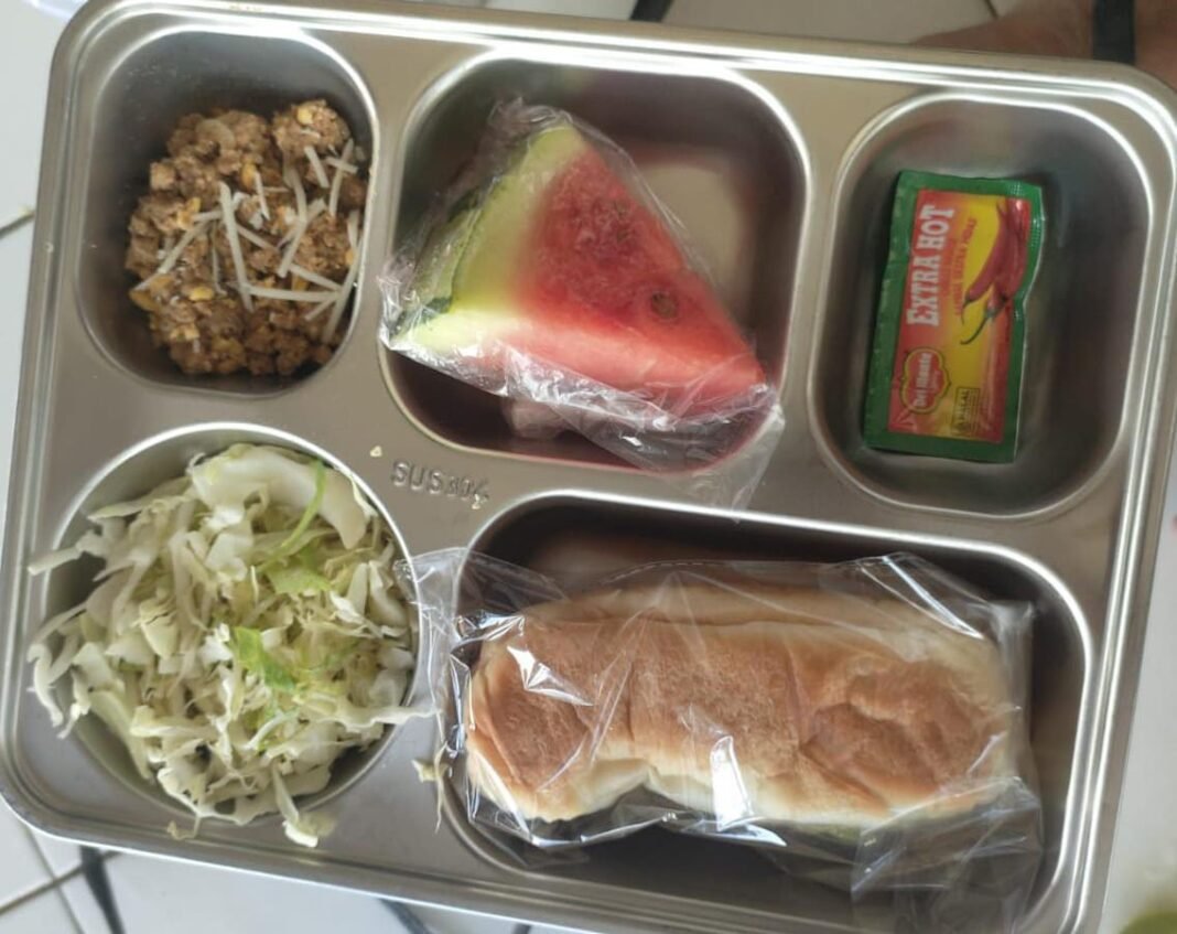 Diduga Menu MBG di Cikaum Dinilai Tidak Sesuai Harga Diduga Menu MBG di Cikaum Dinilai Tidak Sesuai Harga