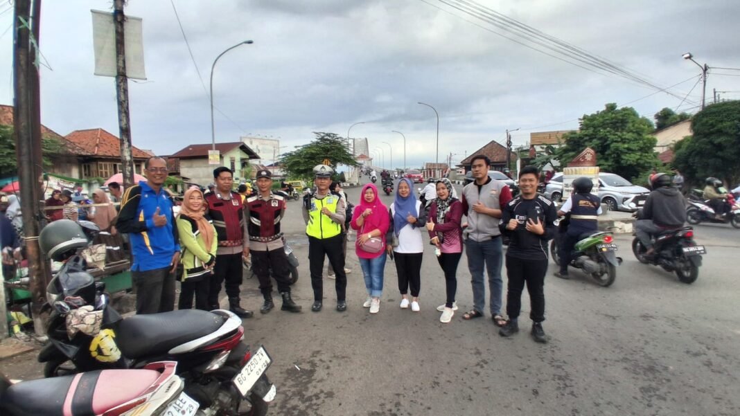 Dukung Gaya Hidup Sehat, Polda Sumsel Kawal Uji Coba CFD Tahap II di Palembang Dukung Gaya Hidup Sehat, Polda Sumsel Kawal Uji Coba CFD Tahap II di Palembang