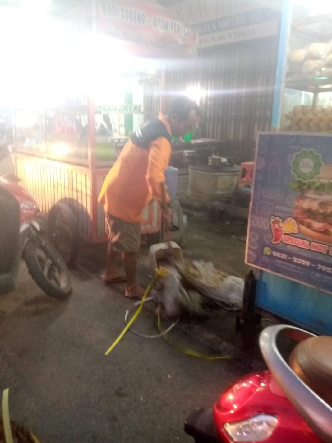 DLH Tebing Tinggi Gerak Cepat Tindak Lanjuti Laporan Sampah Menumpuk yang Resahkan Warga DLH Tebing Tinggi Gerak Cepat Tindak Lanjuti Laporan Sampah Menumpuk yang Resahkan Warga