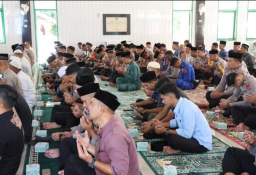 Dzikir dan Doa Bersama Sambut HUT Bhayangkara ke-80, HUT Kota Sabang ke-61 dan 1 Muharram 1448 H | Kompas.sbs Dzikir dan Doa Bersama Sambut HUT Bhayangkara ke-80, HUT Kota Sabang ke-61 dan 1 Muharram 1448 H | Kompas.sbs