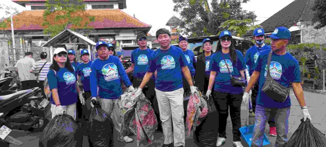 “Gerakan Langit Biru : Indonesia Asri” Menyambut HUT Ke-25 Partai Demokrat, Bersih-Bersih Di Abianbase “Gerakan Langit Biru : Indonesia Asri” Menyambut HUT Ke-25 Partai Demokrat, Bersih-Bersih Di Abianbase