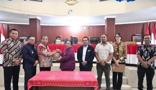 Pemekab Karo dan DPRD Karo Sepakati Ranperda Pertanggungjawaban Pelaksanaan APBD TA 2025 Pemekab Karo dan DPRD Karo Sepakati Ranperda Pertanggungjawaban Pelaksanaan APBD TA 2025