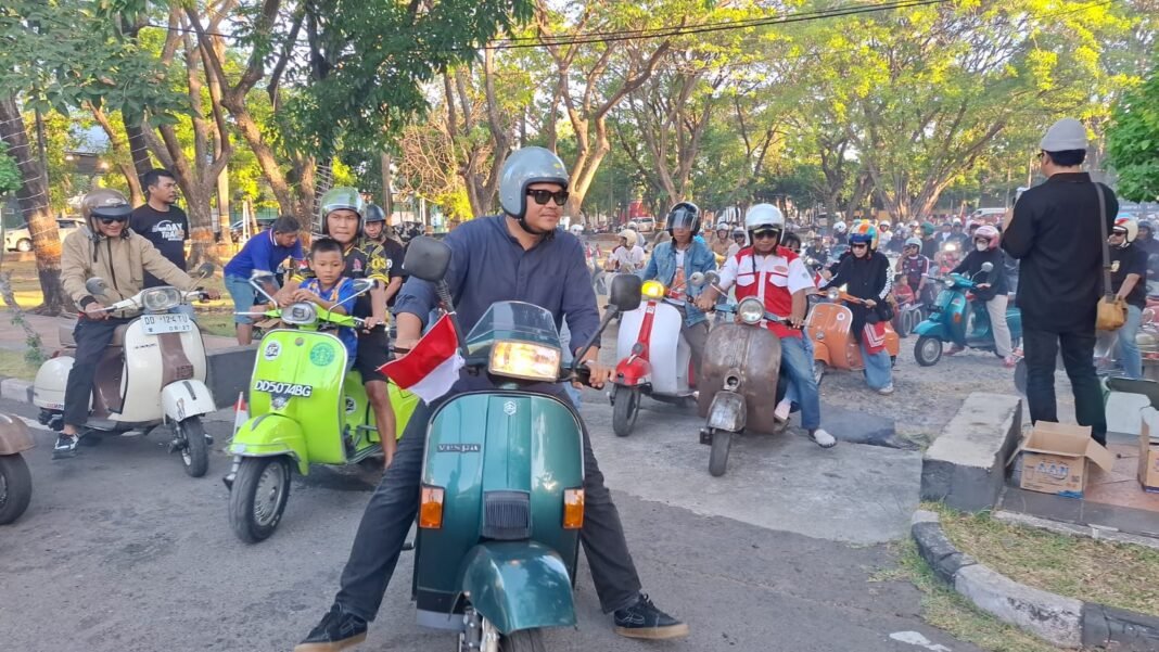 Bupati Bantaeng Bersama Komunitas Vespa Meriahkan HUT RI ke-81 Bupati Bantaeng Bersama Komunitas Vespa Meriahkan HUT RI ke-81