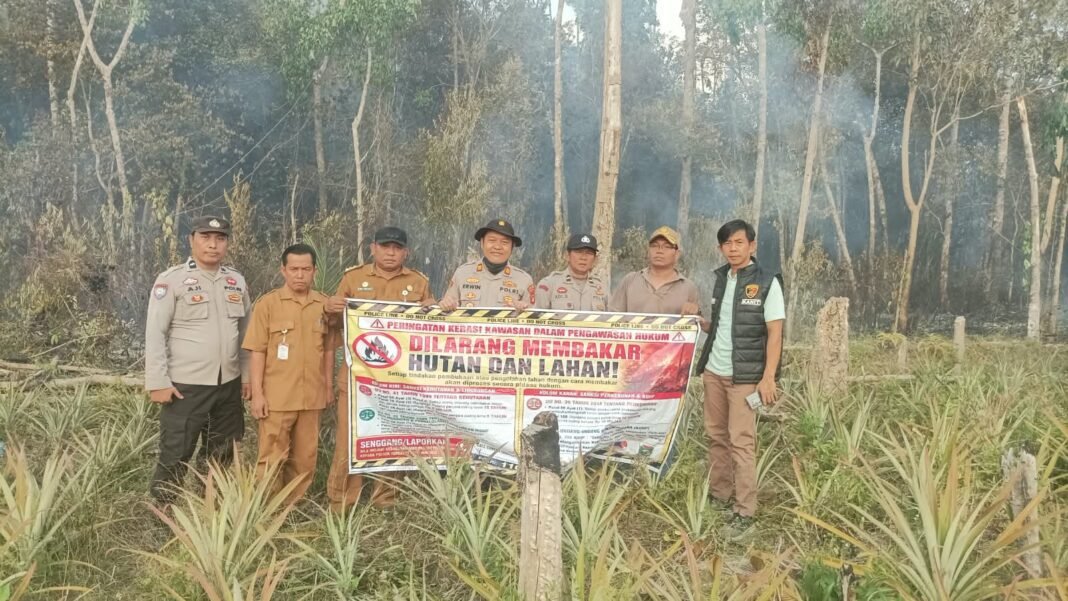 Polres Muara Enim Gerak Cepat Cek Hotspot Karhutla, 5 Hektare Lahan Terbakar di Belimbing Jaya Polres Muara Enim Gerak Cepat Cek Hotspot Karhutla, 5 Hektare Lahan Terbakar di Belimbing Jaya