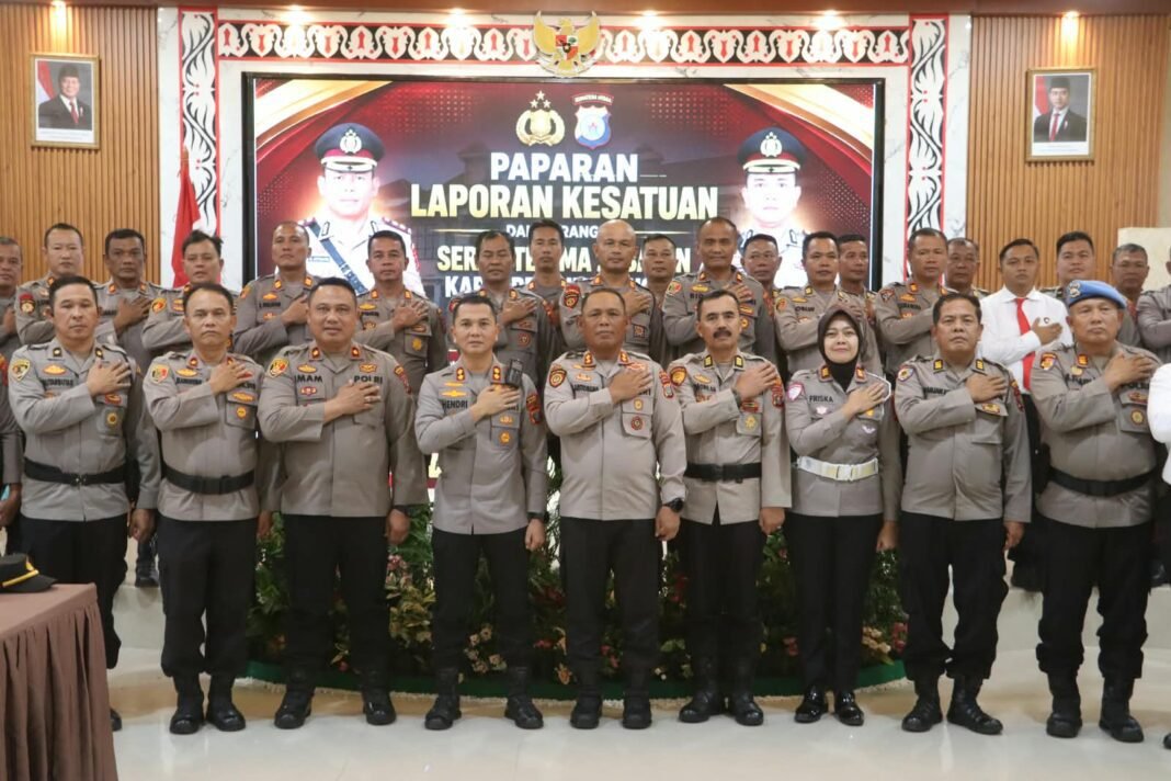 Kapolres Simalungun Pimpin Polisi Berintegritas Humanis Dukung Sukseskan Indonesia IAWP63 Kapolres Simalungun Pimpin Polisi Berintegritas Humanis Dukung Sukseskan Indonesia IAWP63