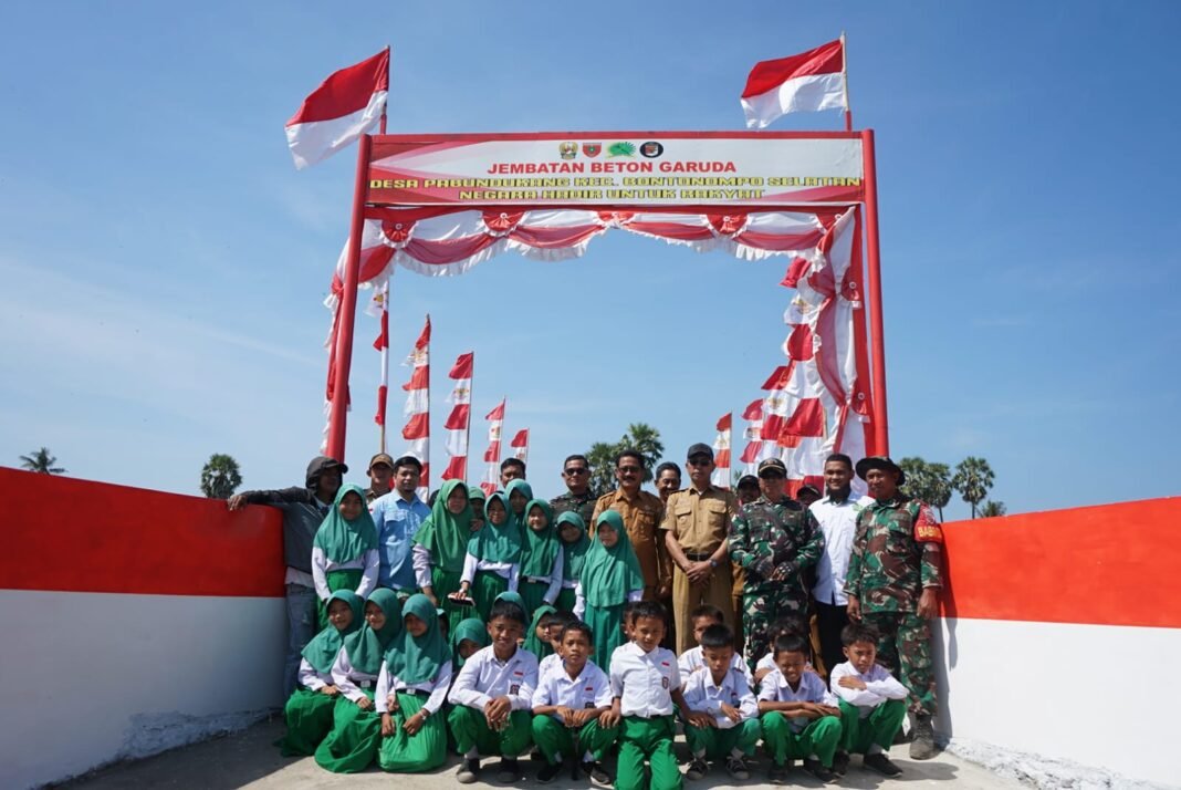 Warga Desa Pabundukang Gowa Sambut Syukur Peresmian Jembatan Beton Garuda Warga Desa Pabundukang Gowa Sambut Syukur Peresmian Jembatan Beton Garuda