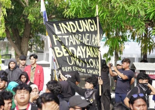 Kapolres Indramayu Kawal Langsung Aspirasi Mahasiswa Cipayung Plus Kapolres Indramayu Kawal Langsung Aspirasi Mahasiswa Cipayung Plus