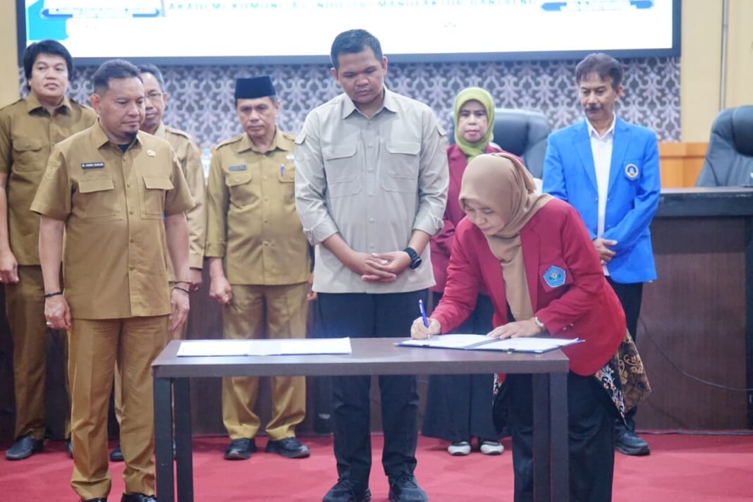 Tingkatkan Kualitas SDM, Pemkab Bantaeng Jalin Kerja Sama dengan Lima Perguruan Tinggi Tingkatkan Kualitas SDM, Pemkab Bantaeng Jalin Kerja Sama dengan Lima Perguruan Tinggi