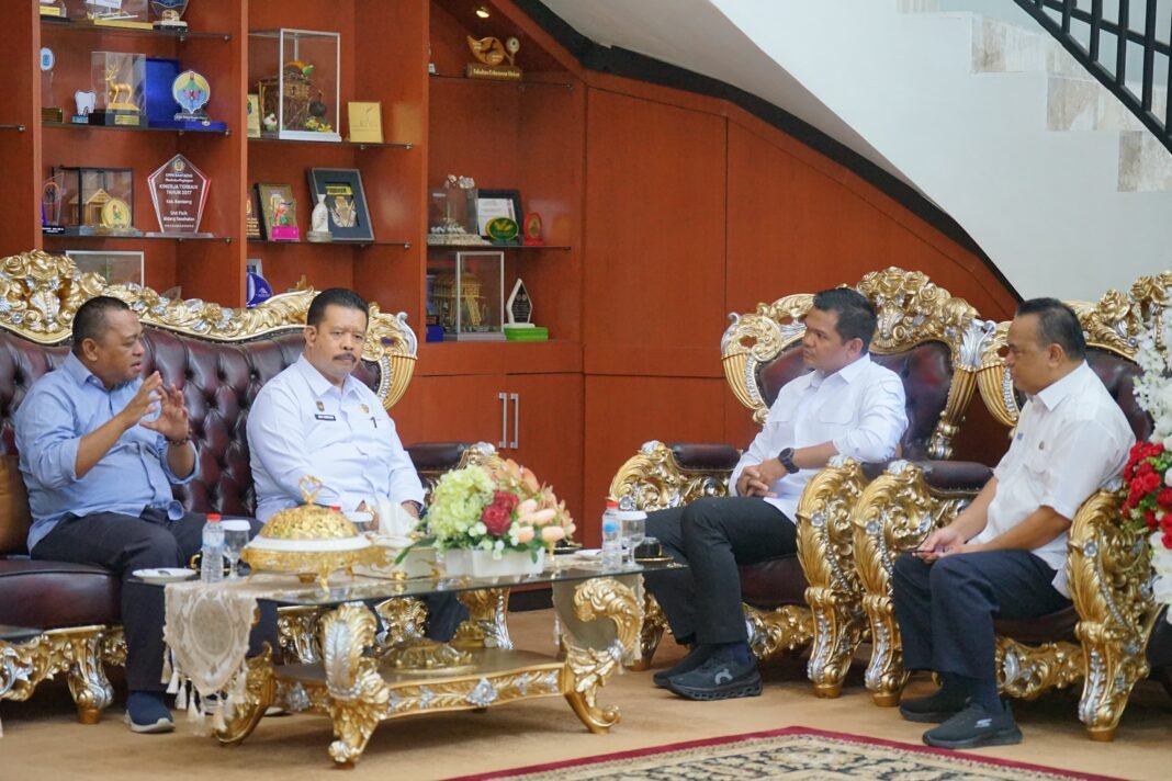 Bupati Bantaeng Apresiasi Inovasi Permudah Pengurusan Dokumen Bayi yang Lolos Final KIPP Kementerian PANRB Bupati Bantaeng Apresiasi Inovasi Permudah Pengurusan Dokumen Bayi yang Lolos Final KIPP Kementerian PANRB