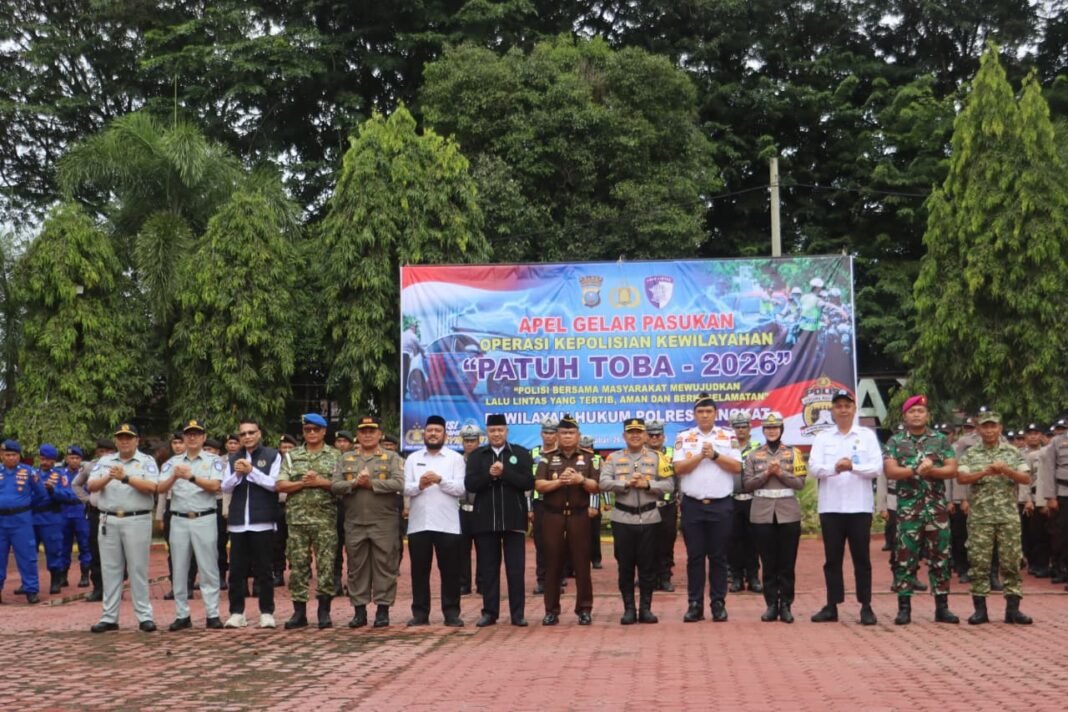 Kepala BNNK Langkat Hadiri Apel Gelar Pasukan Operasi Patuh Toba 2026 Kepala BNNK Langkat Hadiri Apel Gelar Pasukan Operasi Patuh Toba 2026