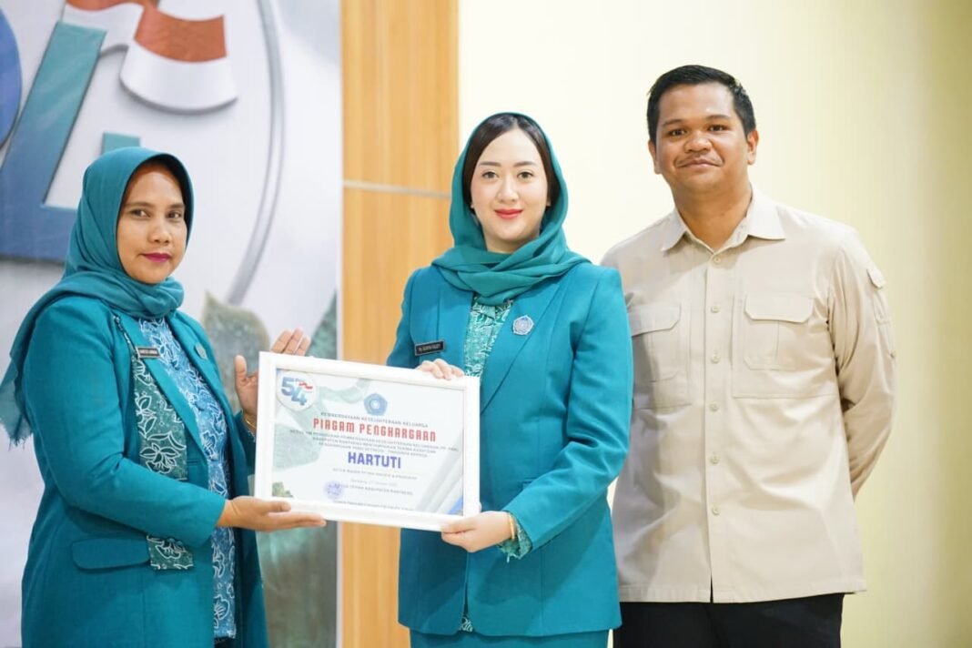 Peringati HKG ke-54, Bupati Bantaeng Apresiasi Kinerja PKK dalam Penurunan Stunting Peringati HKG ke-54, Bupati Bantaeng Apresiasi Kinerja PKK dalam Penurunan Stunting