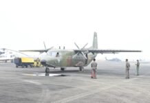 TNI Tebar 10,8 Ton Bahan Modifikasi Cuaca di Kalimantan*