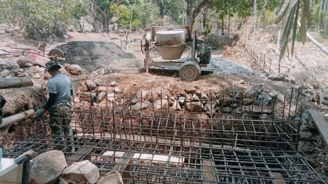 Percepat Akses Warga, Kodim 1409/Gowa Bersama Yonzipur Garap Jembatan Sungai Karangloe Percepat Akses Warga, Kodim 1409/Gowa Bersama Yonzipur Garap Jembatan Sungai Karangloe